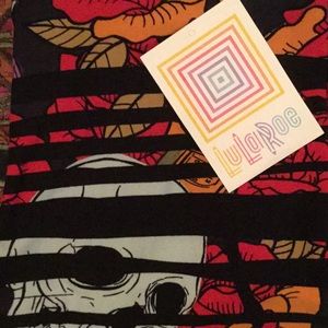 Lularoe OS Halloween pattern leggings